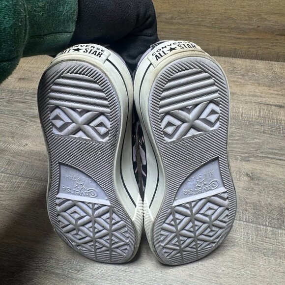 Converse Lift Purple Leopard Canvas Platform Sneakers Women's Size 8 - Picture 4 of 7